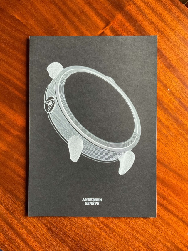 La boîte · argent sur papier noir